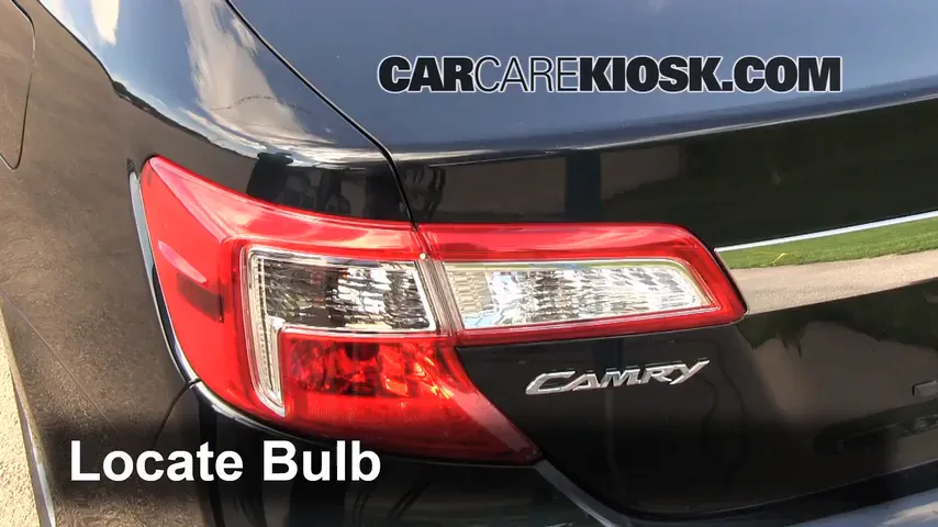 2012 Toyota Camry Hybrid XLE 2.5L 4 Cyl. Lights Turn Signal - Rear (replace bulb)
